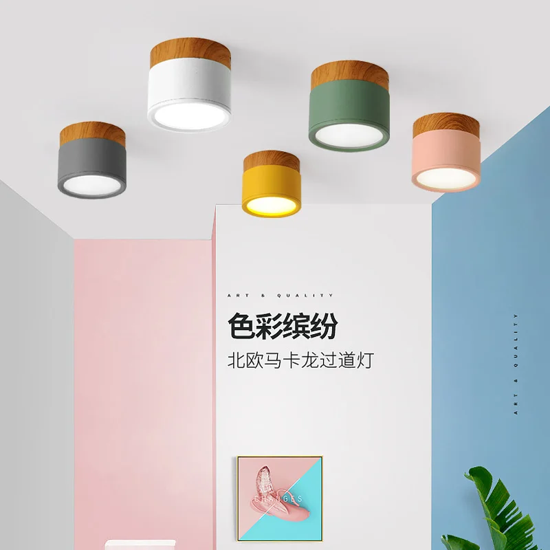 Светодиодный потолочный светильник деревянный с поверхностным креплением лампы