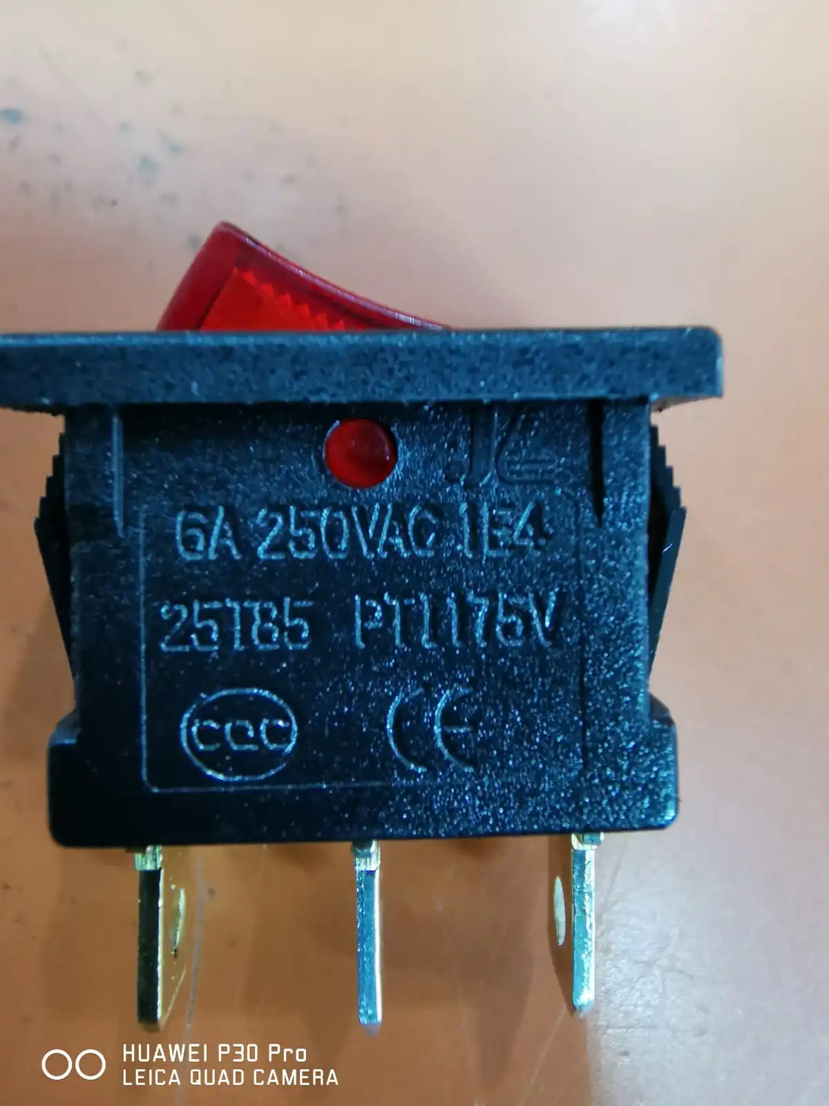

800pcs 15*21mm switch