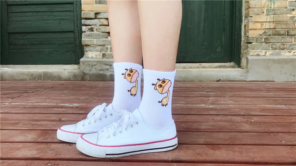 Модные милые носки женские в стиле Харадзюку Kawaii Носки для девочек с изображением динозавра, собаки, кота, кролика, животных забавные женские носки с едой