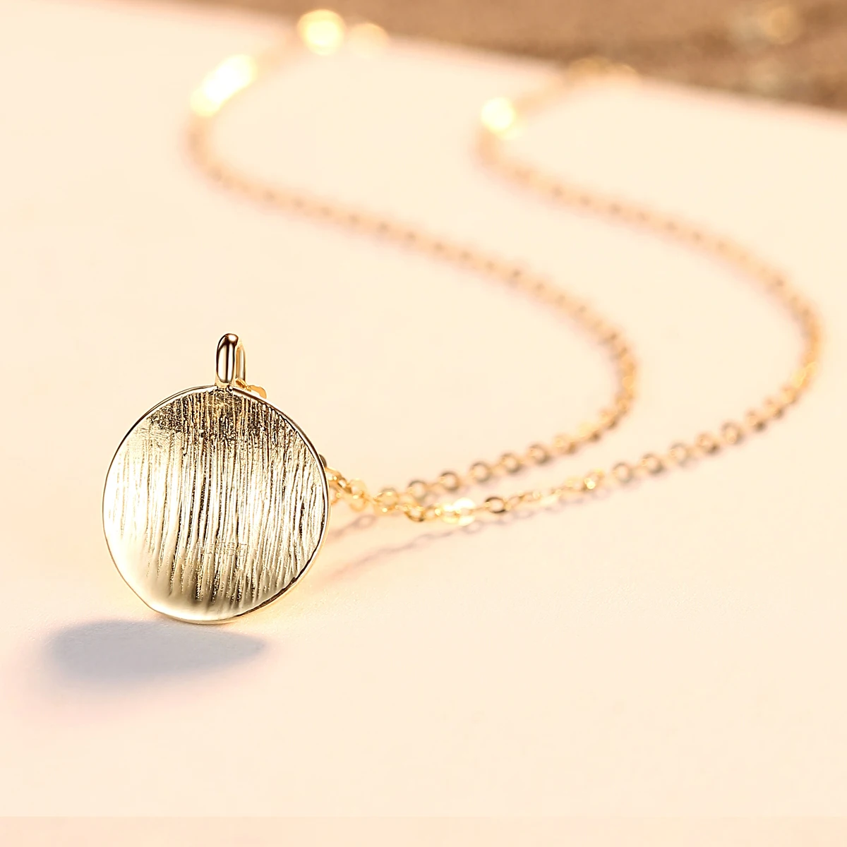 

PAG&MAG Round Solid Real 14K Gold Pendant Necklaces for Women Wedding Engagement Fine Jewelry Yellow Gold Collier AU585 N14104