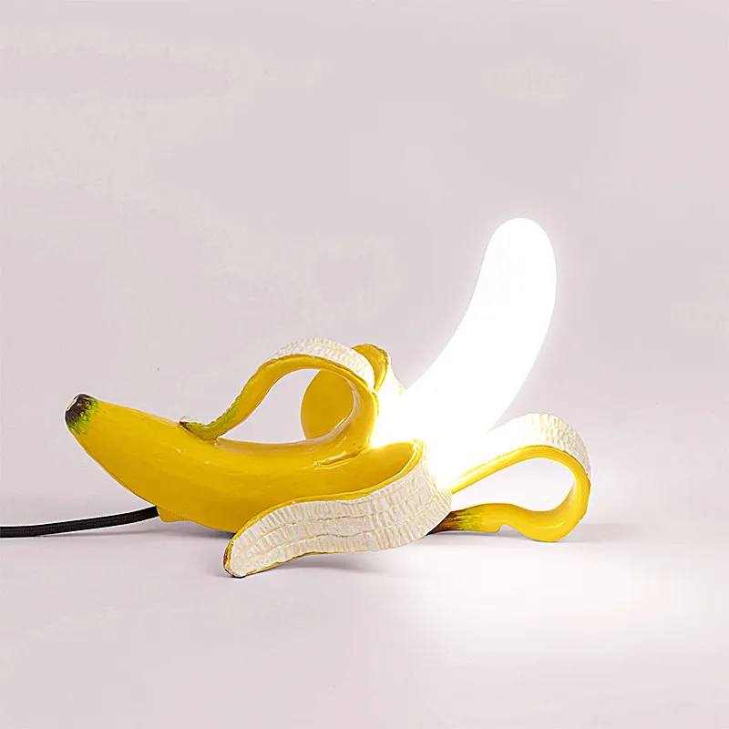 

Modern Italy Seletti Banana Table Lamps Minimalist creativity Glass Night lights Desk Lamp for Bedroom Bedside Home Decor
