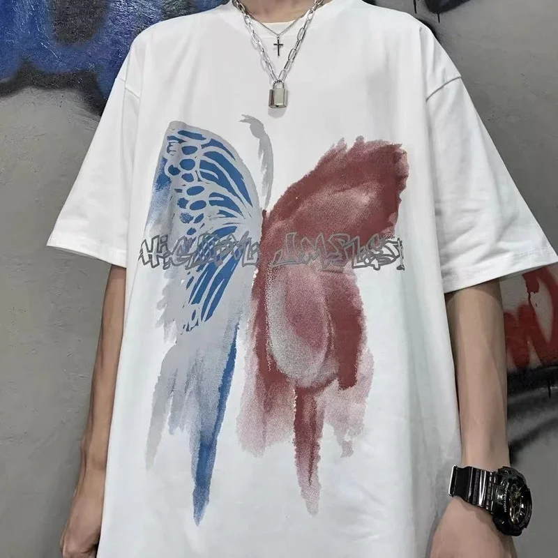 

New Korean version of ins Hong Kong style hip hop butterfly graffiti printing loose short sleeve T-shirt male in summer