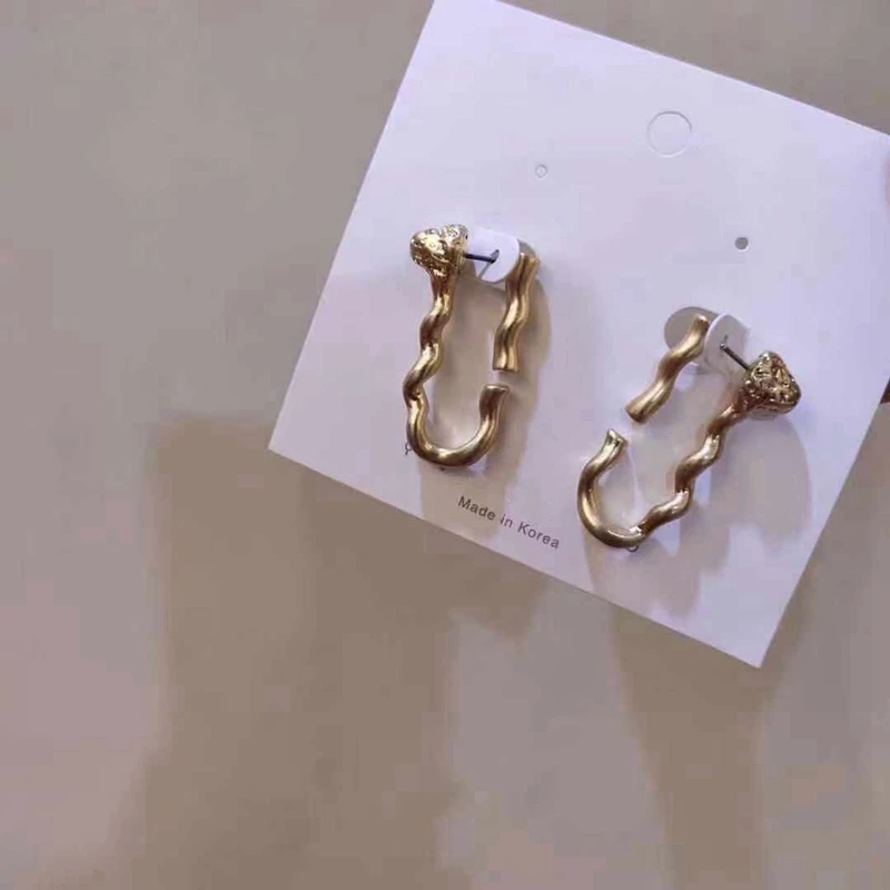 Korean New Fashion Vintage Style Gold Metal Geometric Square Dangle Earrings For Female Personality Pearl Daily Accessories | Украшения и