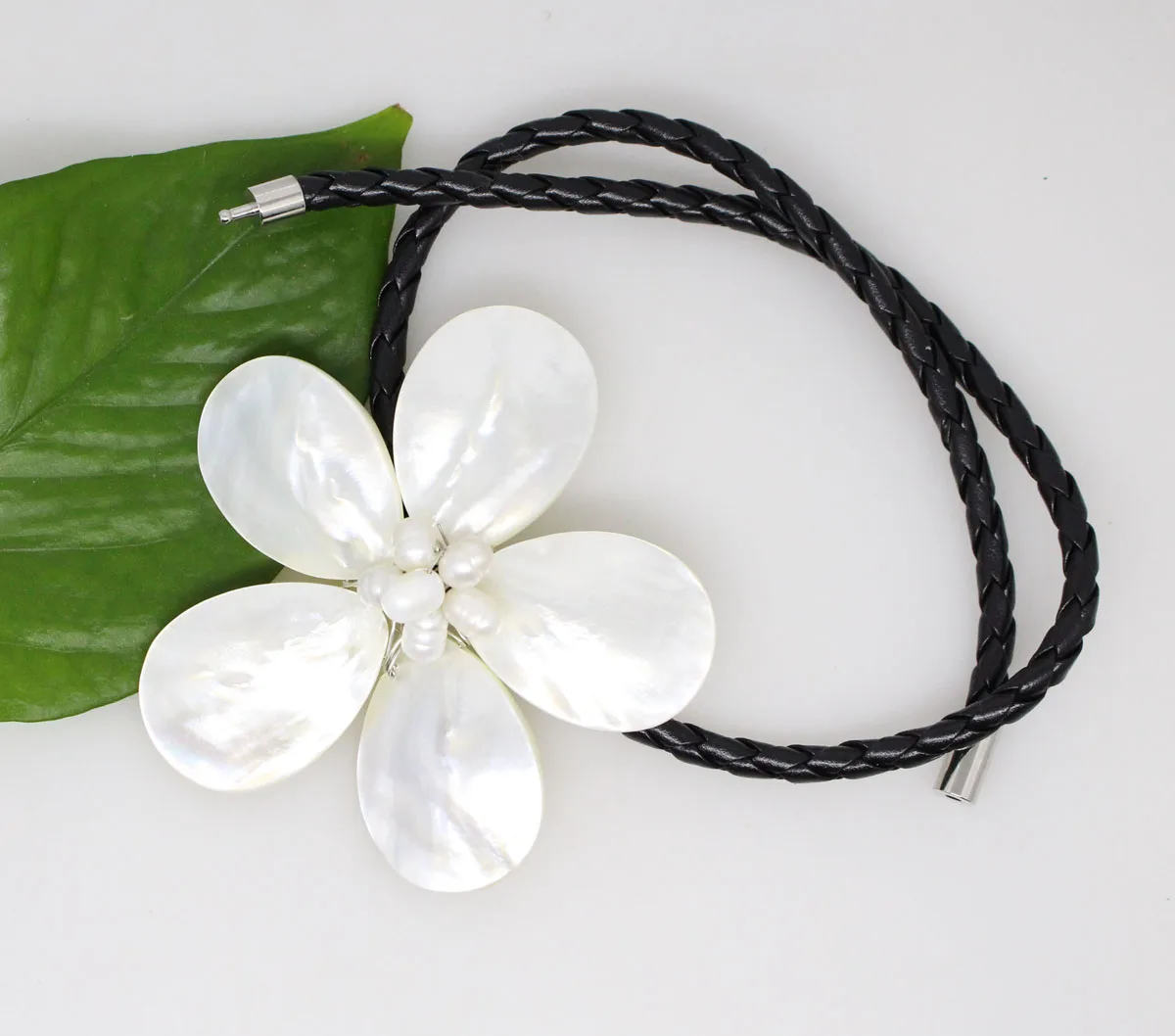 Красота 70 мм белый морской ракушки цветок ручной работы перламутровое ожерелье 18