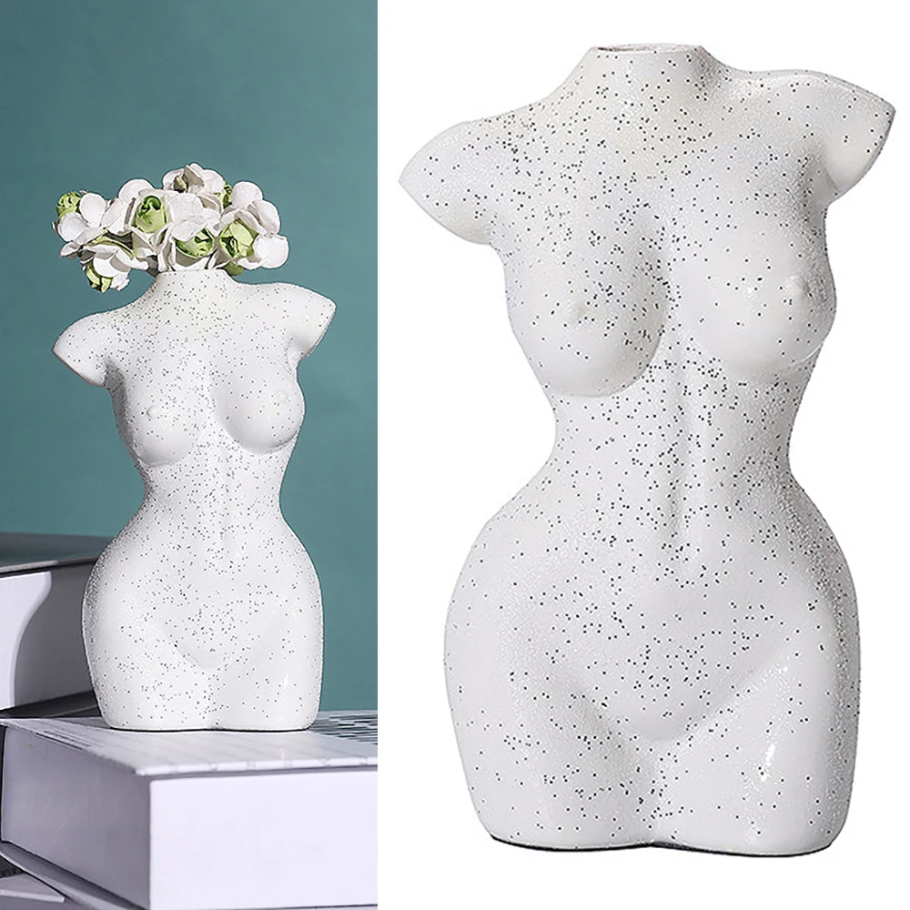 Искусство девушка бюст ваза декор интерес задница статуя женщина модель