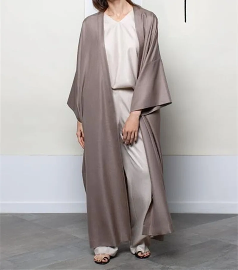 

Long Muslim Dress Fashion Muslim Kimono Abayas Smooth Silky Elegant Pure Color Women Modest OuterWear Clothing EID Robes