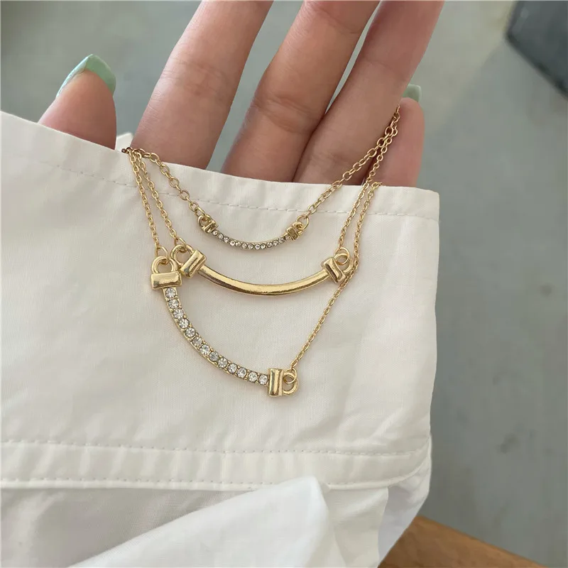 

New simple clavicular necklace necklace can be stacked