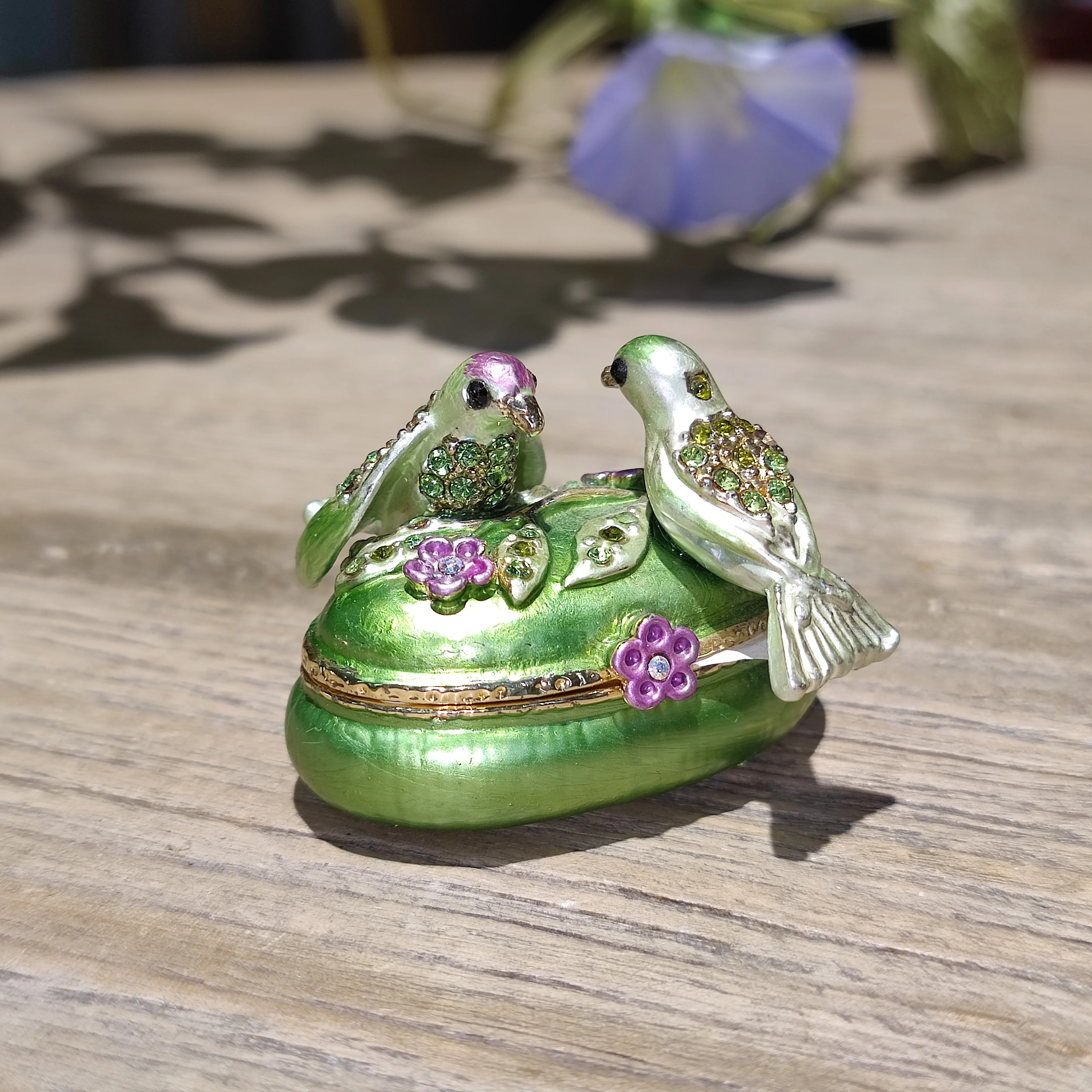 Newest fashion jewelry box Crystal Studded 2 Birds Oval Wedding Trinket Box Bejeweled Ring Display Box