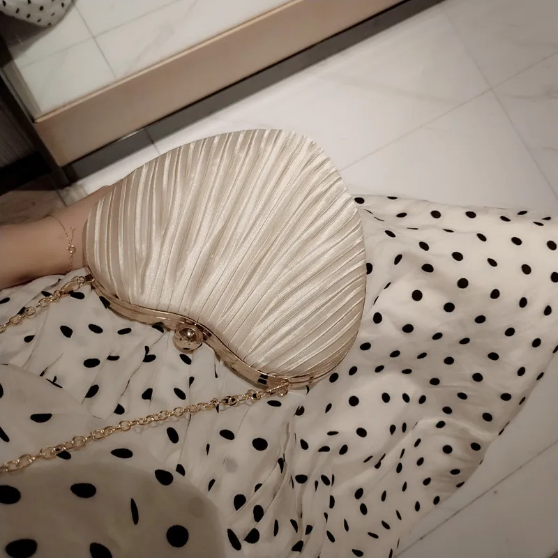 

New Heart shaped evening party dress banquet bridesmaid lady bag