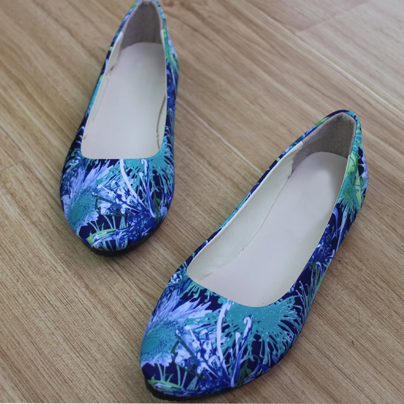 Женские мокасины на плоской подошве Балетки без застежки с цветочным принтом