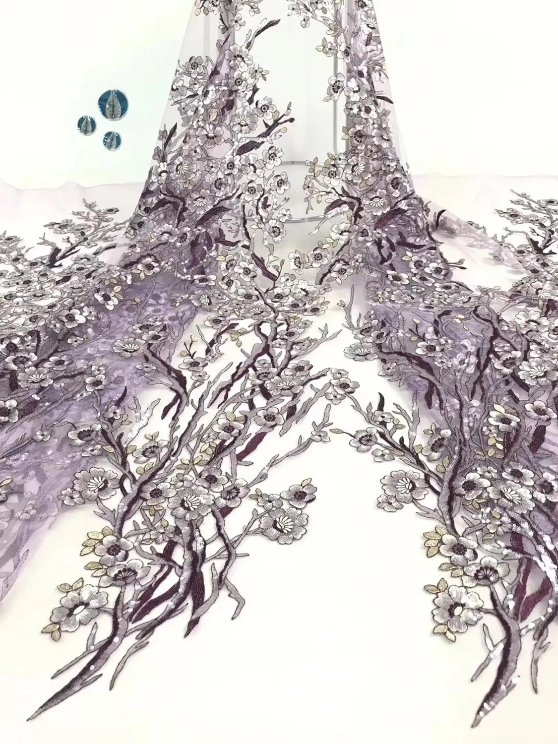 

2019 African Net Lace Fabric, High Quality Elegant embroidered Nigerian Wedding Lace Fabrics 5Yards Sequins French DPOC032