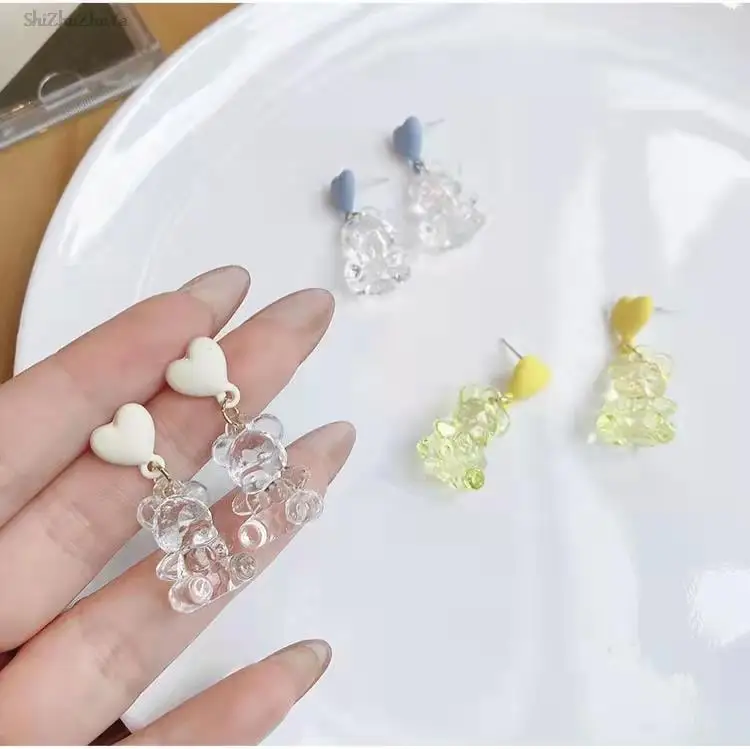 

Colorful animal earrings simple color acrylic bear heart-shaped pendant for girls kids birthday gifts cute jewelry