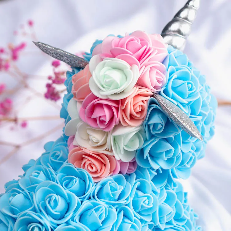 Подарок на день Святого Валентина роза единорог фотография девушки | Дом и сад