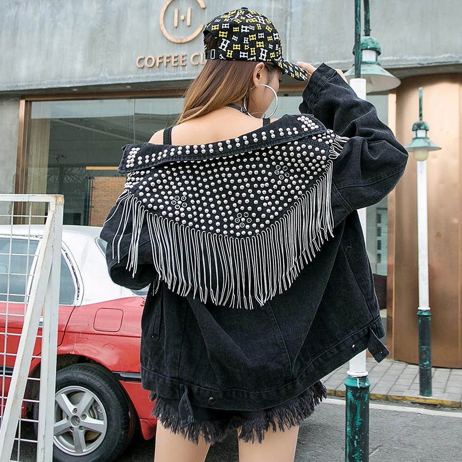 Женская джинсовая куртка однобортная Свободная с тяжелыми заклепками и