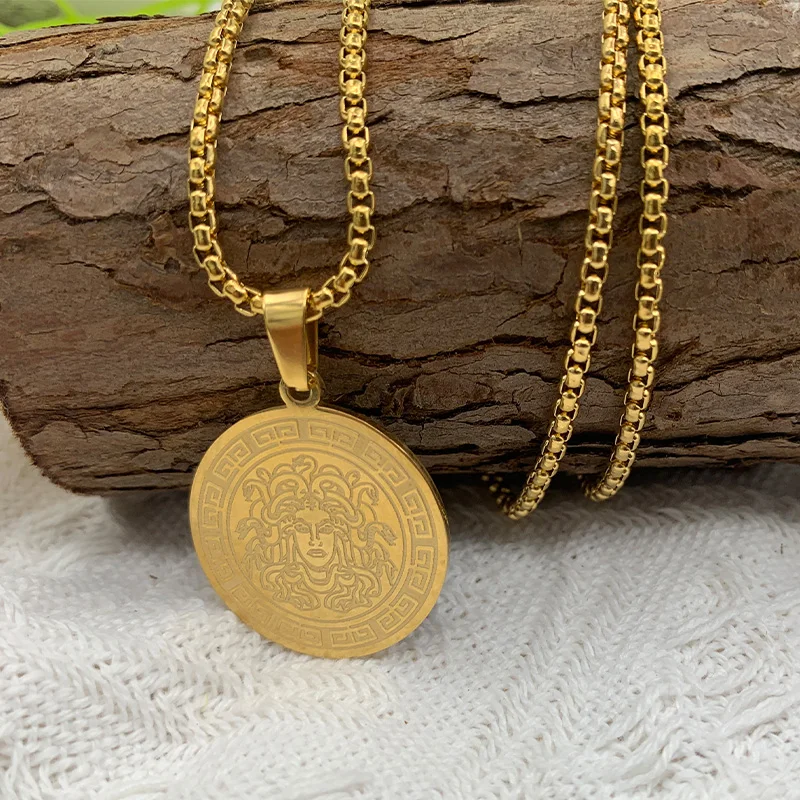 Кулон Медуза дутрие греческой мифологии подарочное ожерелье ювелирное изделие