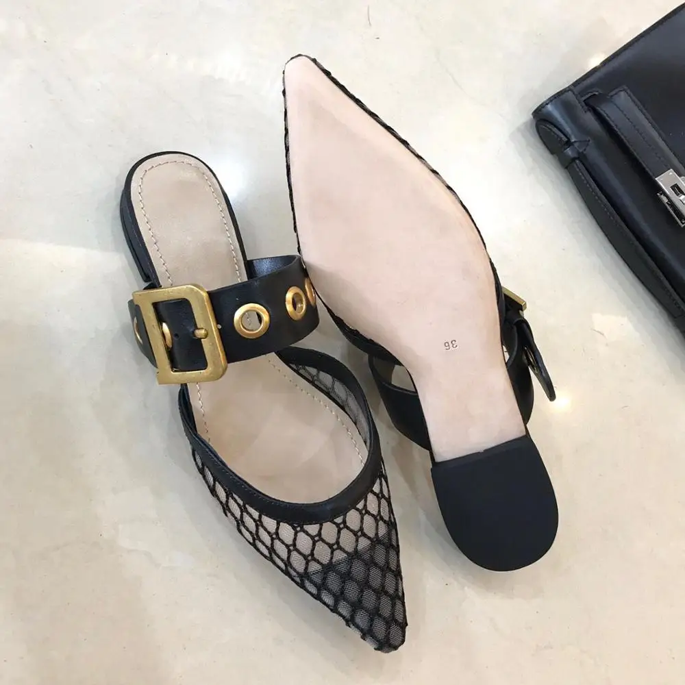 

Women's Shoes