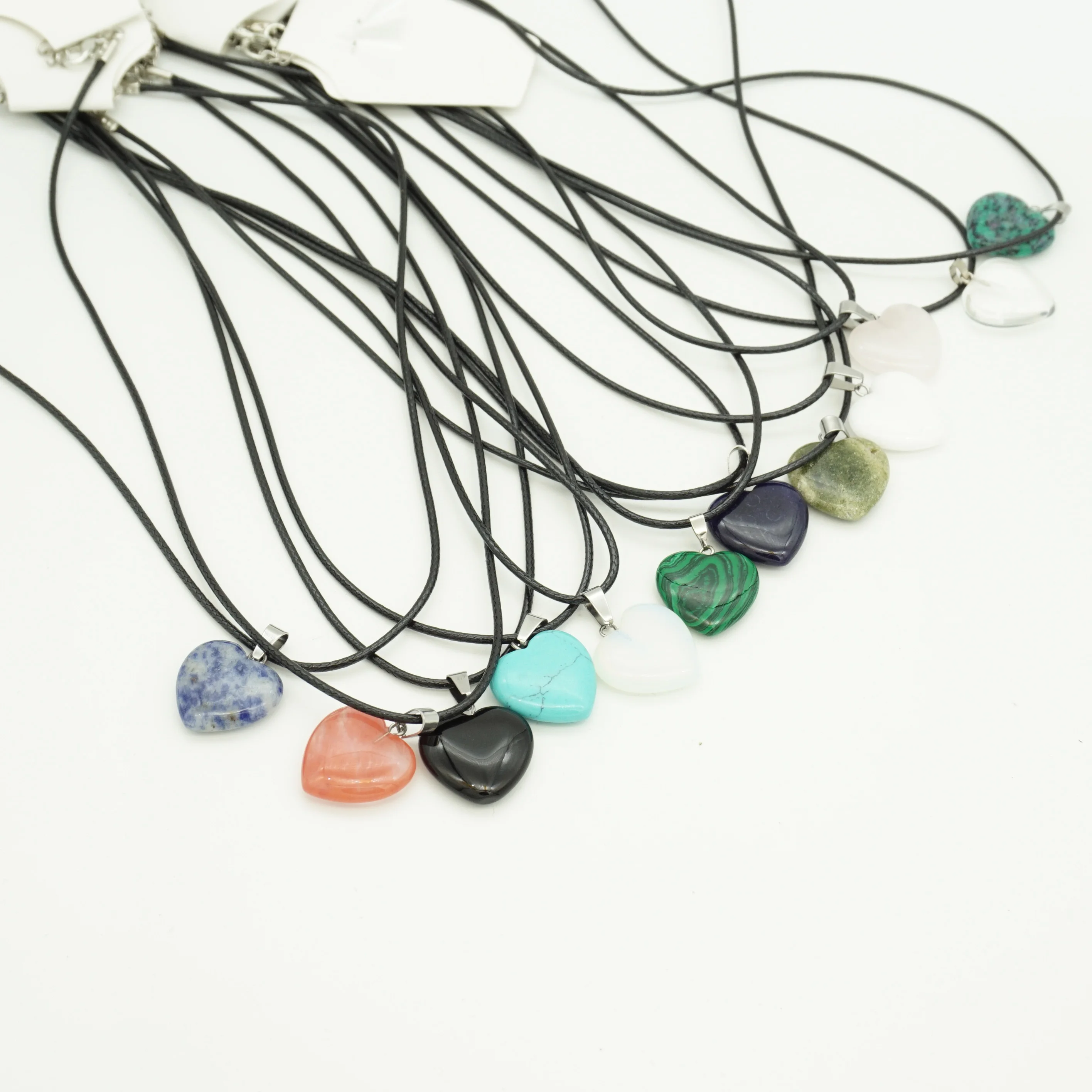 Различные партии натуральный камень кулон сердце Drusy Кристалл Druzy ожерелье из