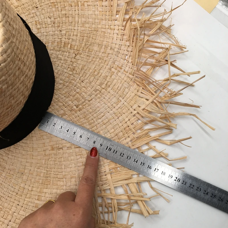 The new sun hat burrs thin section lafite grass is prevented bask in large straw hat brim gao tou2 flat hat for a holiday