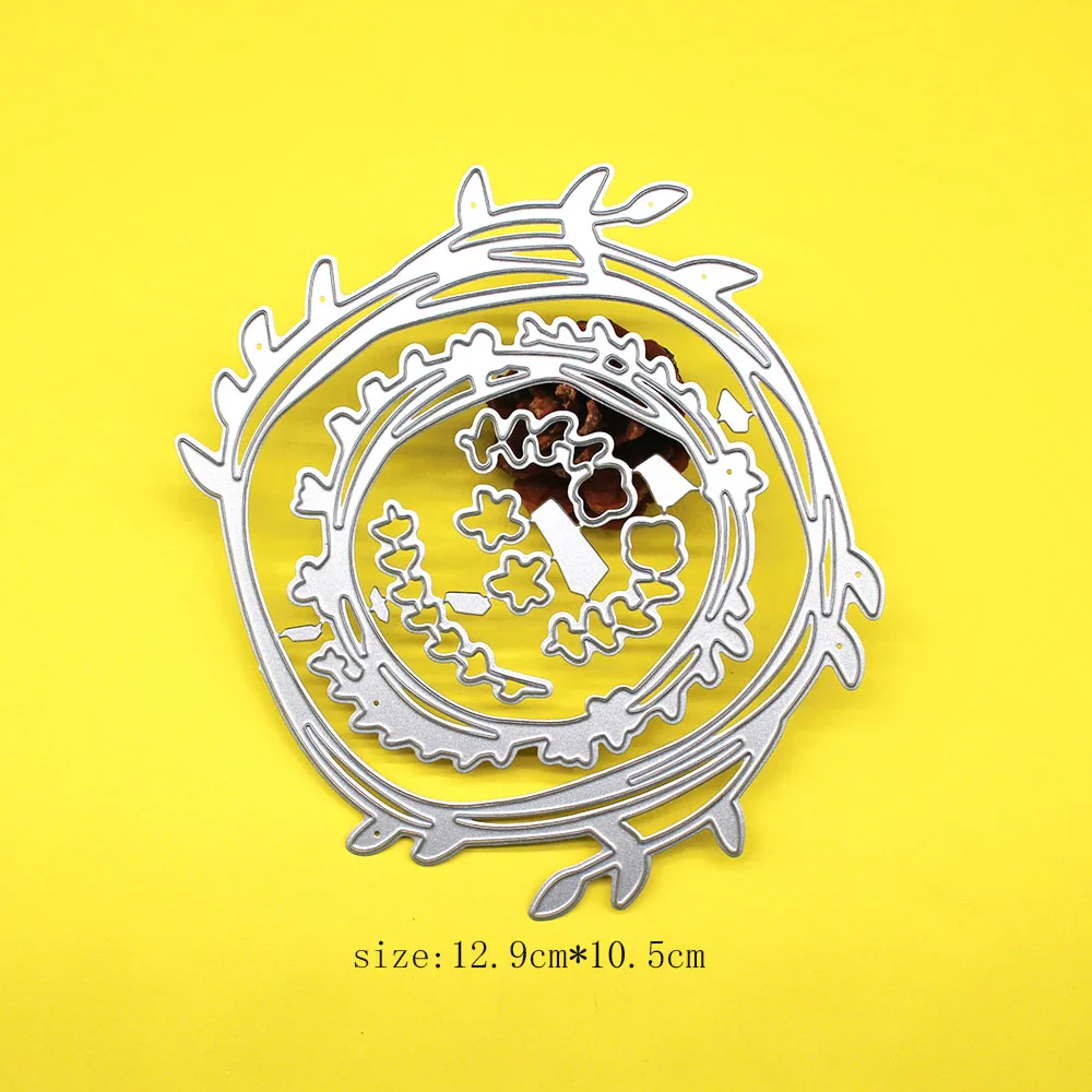 Красивая гирлянда из металла и углеродистой стали высечка милый фон сделай сам