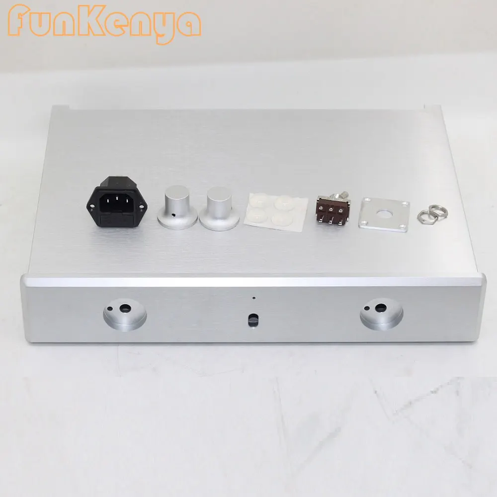 Размер (мм) :W330 H61.5 D228 передний ступенчатый/наконечник усилителя/ЦАП-декодер