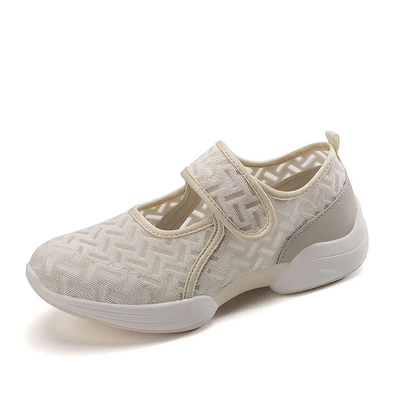 

Casual Shoes 2021 New Fashion Big Size Women's Breathable Shoes Comfortable Lightweight and Wear-resistant Solid Color Tennis