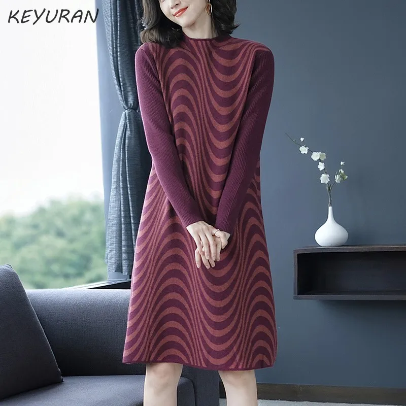 Осенне-зимнее элегантное свободное трикотажное платье с принтом Женский пуловер