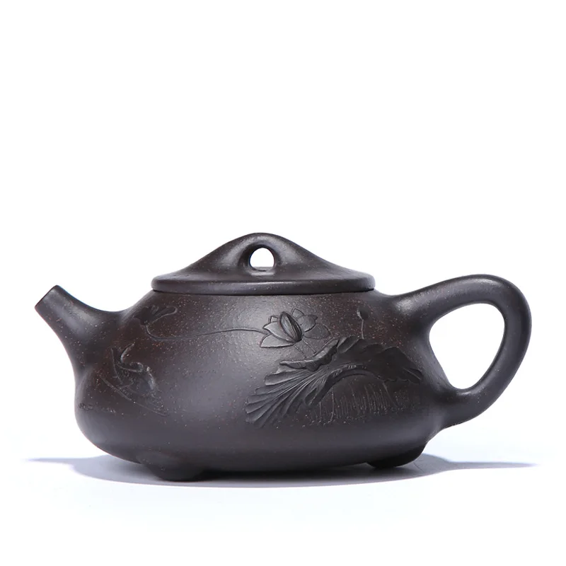 

Black vermilion mudstone scoop pot lotus pond Qingqu stone scoop handmade Mingjia purple sand pot Teapot LB80304 Oolong tea