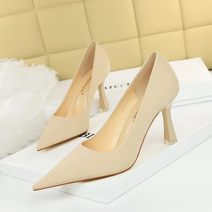 BIGTREE Shoes Fashion Women Pumps Pointed Toe Kitten Heels Stone Pattern High Heels Women Career Office Shoes Plus Size 42 43