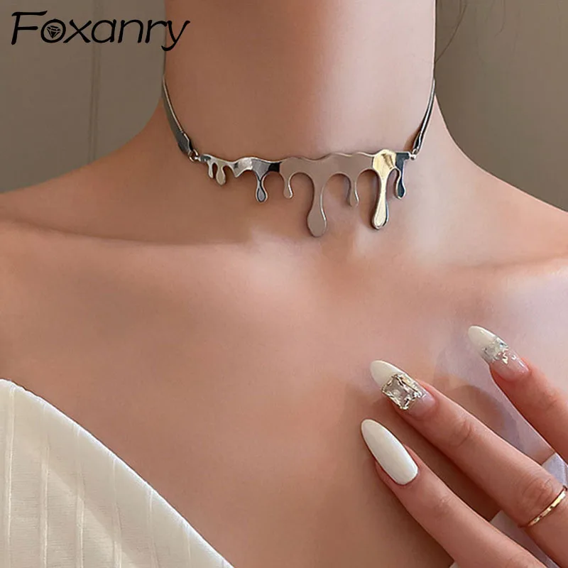 

FOXANRY 925 Sterling Silver Clavicle Chain Necklace for Women Trendy Elegant Simple Irregular Water Drop Geometric Party Jewelry