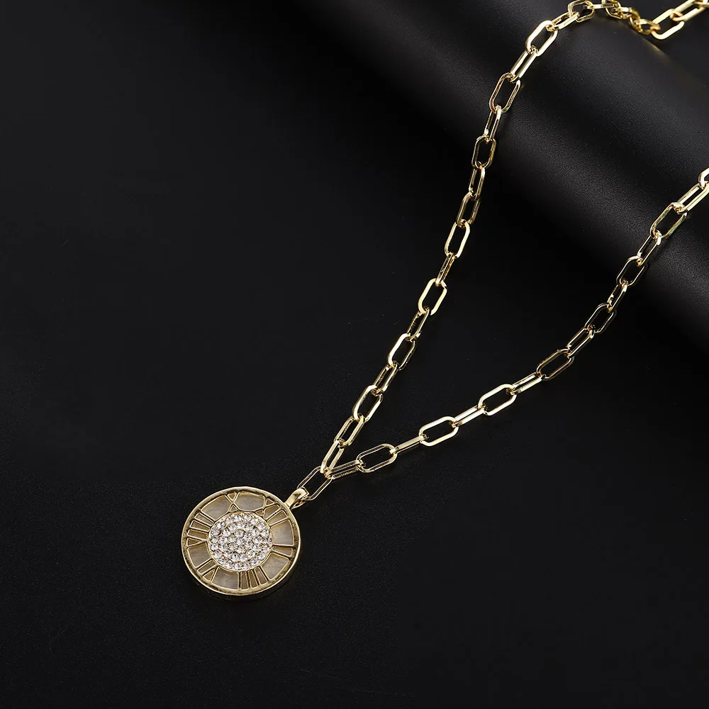 

Roman Numerals Diamond Disk Pendant Necklace Hollow Alloy Chain Neck Vintage Women Girls Jewelry Accessories