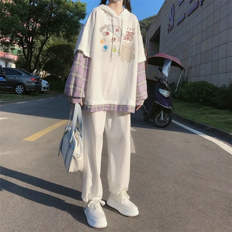 

Cute Aesthetic Teens Long Sleeve Oversized White Pullover Spring Anime Plaid Hoodie Japanese Streetwear Soft Girl
