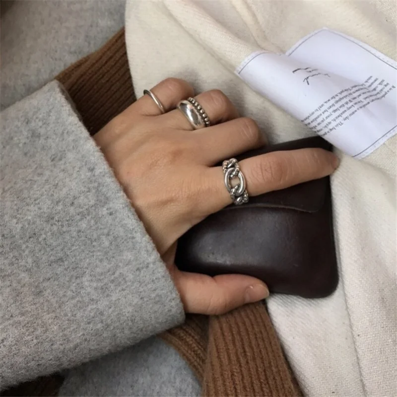 Винтажное кольцо fflacel уличное массивное серебристого цвета с цепочкой в стиле