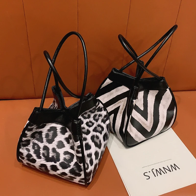 

S.IKRR Fashion Designer Pu Leather Women's Handbags Zebra Print Casual Ladies Tote Female Bucket Women Shoulder Composite Bag
