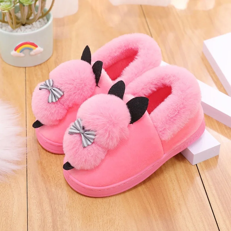 

Cute Cotton Slippers Female Winter Plush WOWO Cotton Unisex Shoes Couple Animal Bag and Warm Non-Slip Cartoon Slippers
