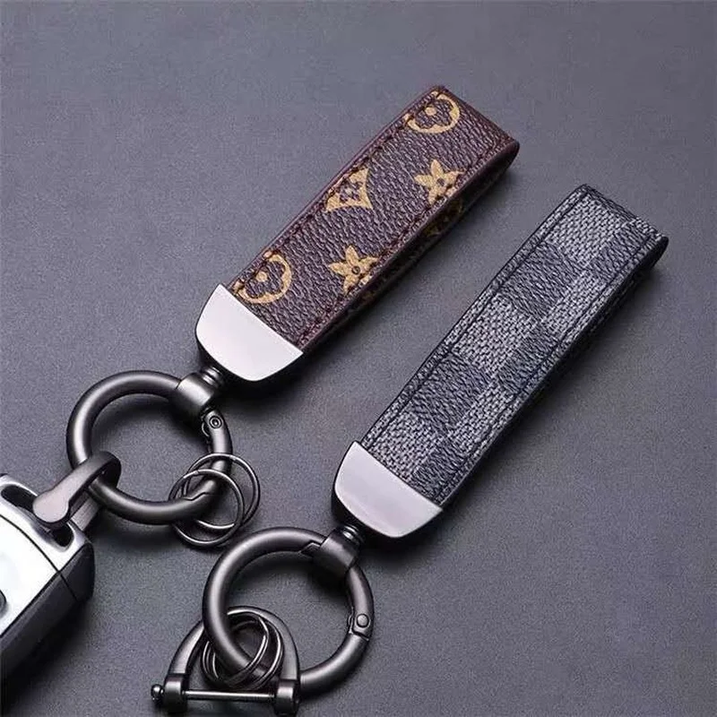 

Retro PU Leather Car Key Chain with Mini Screwdriver High Quality Key Ring Organizer Horseshoe Buckle Car Accessories