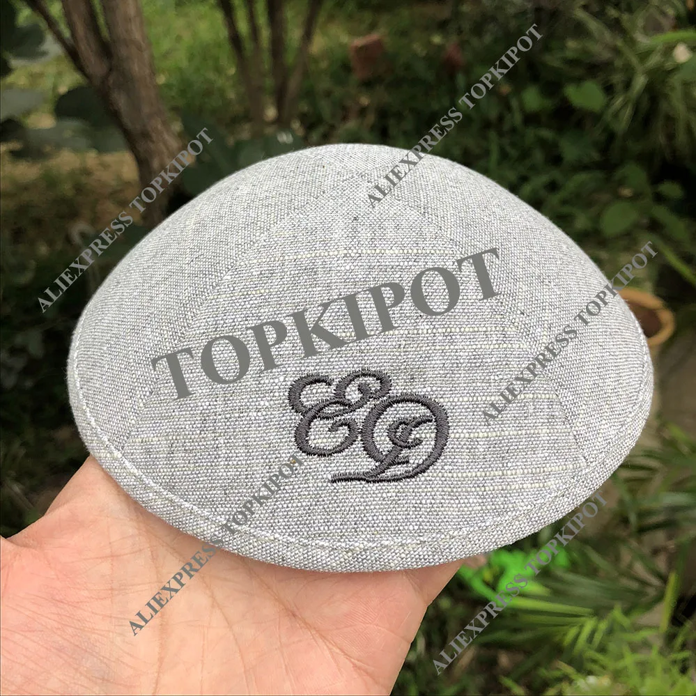 Светло-серая Тяжелая льняная kippah темно-серая вышивка