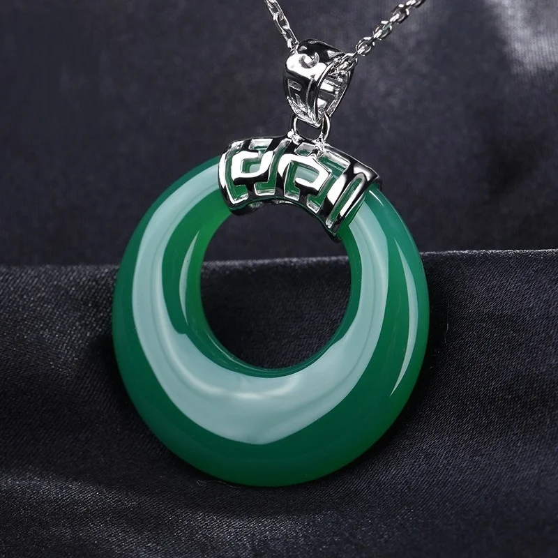 

Natural Green Chalcedony Hand-carved Safe Buckle Pendant Fashion Boutique Jewelry Men and Women Agate 925 Silver Inlaid Necklace
