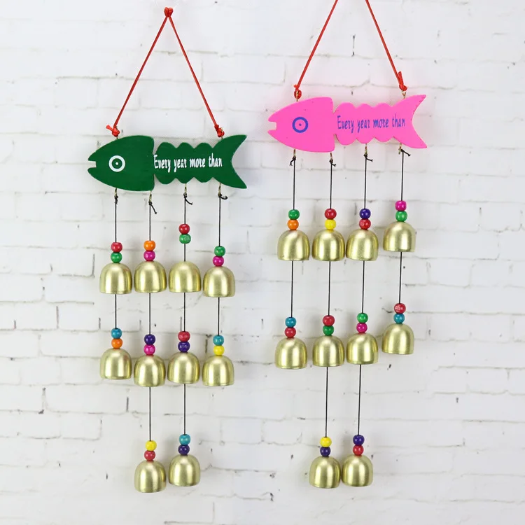 Деревянные кости рыбы счастливого дня колокольчики украшения творческие двери и
