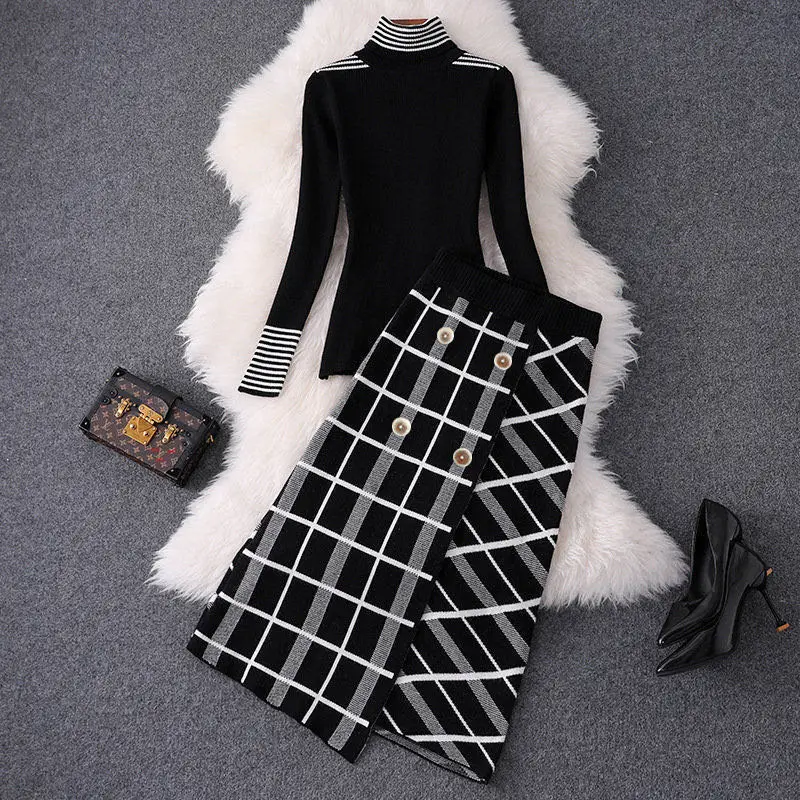 

A small sweet wind knitting undertakes to suit new female goddess temperament show thin sweater two-piece van skirt