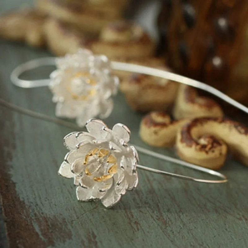 

Handmade Flower S925 Sterling Anemone Earrings Hypoallergenic and Fresh Water Women Light Luxury Wedding Jewelry Wholesale Gift