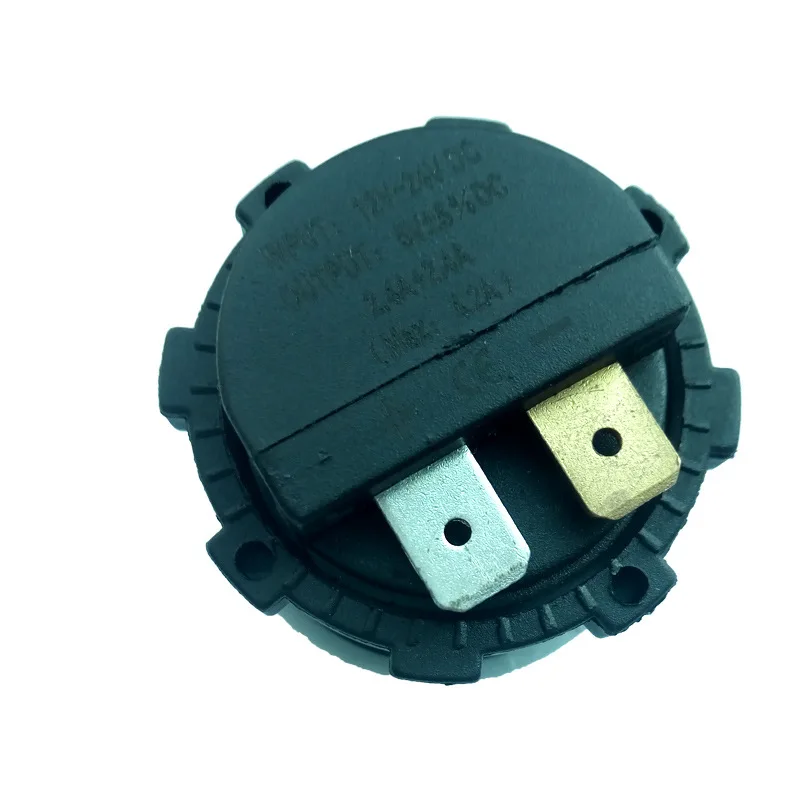 Автомобильное зарядное устройство С Пылезащитным покрытием Dual Usb24v/4.2a