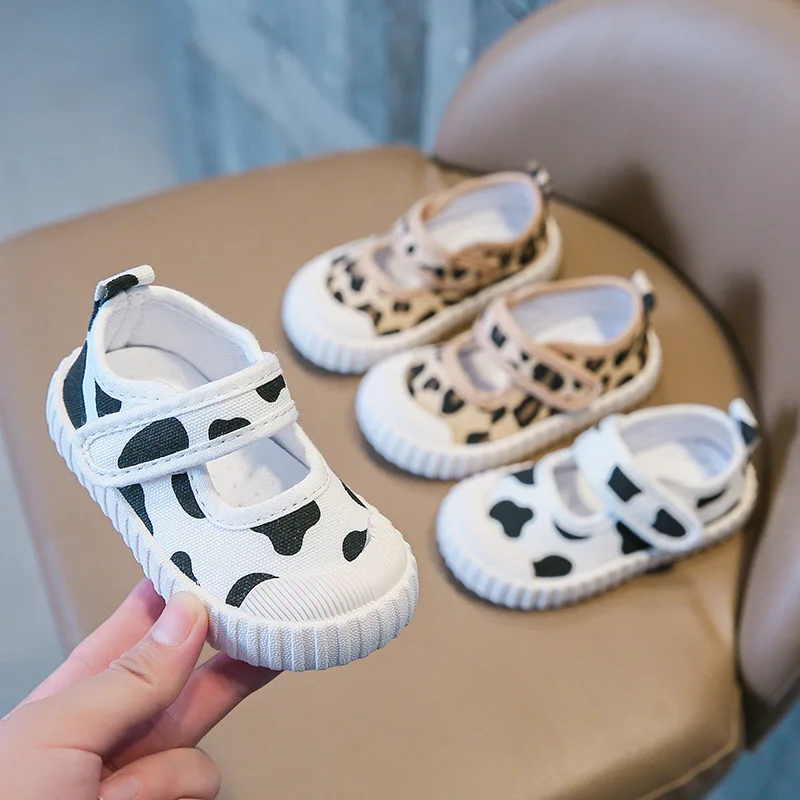 

2021 New Baby Princess Sandals Summer Children's Baby Soft-soled Toddler Shoes Children's Summer Toes-capped Shoes Cute Fashion