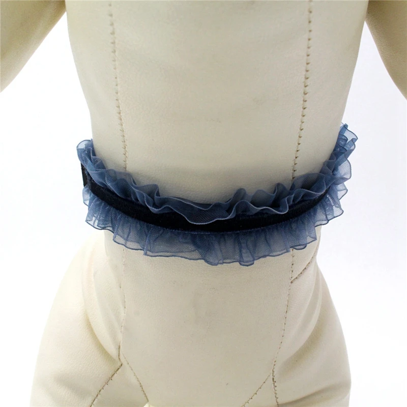 Красивый маленький декоративный ошейник для собаки с колокольчиком