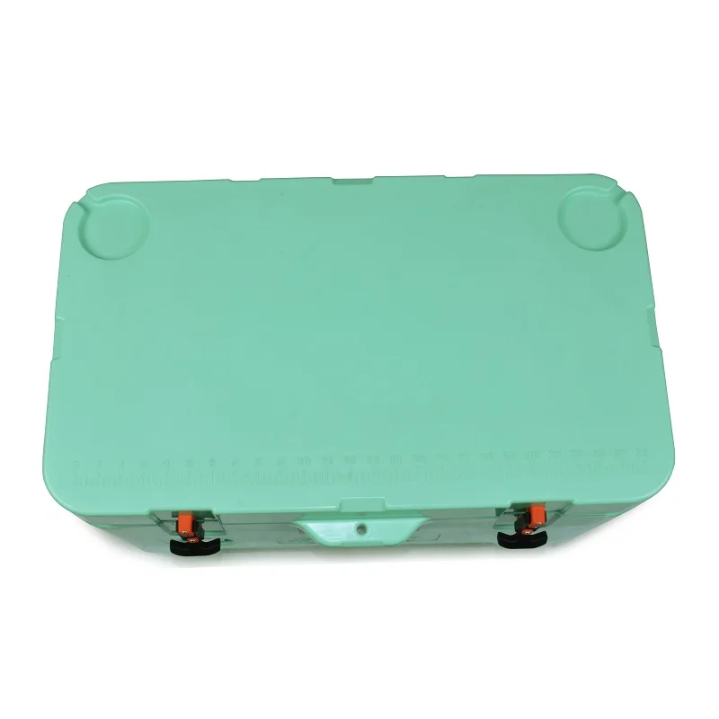 

OEM CAD Drawing ice chest outdoor 70QT roto molded cooler box