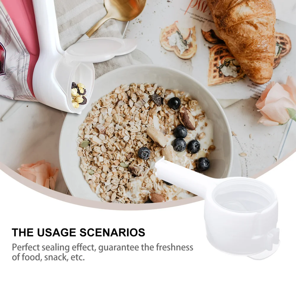 

2pcs Sealing Clip with Spout Food Sealing Clip with Discharge Nozzle Moisture Sealing Clamp for Home (Grey)