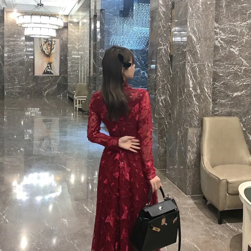 

2021 Spring Plus Size Embroidered Sequins Red Dress Women Summer 2021 Elegant Turn-down Collar Printing Long Sleeve Slim Dress