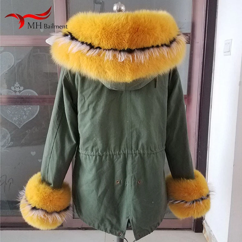 Женский зимний длинный шарф с мехом енота и лисьего меха |