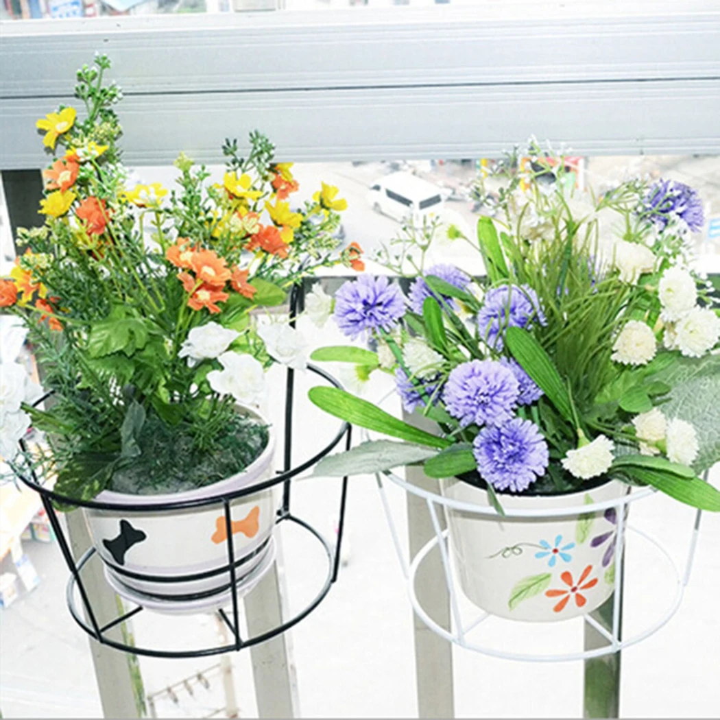 

1Pc Iron Art Hanging Baskets Flower Pot Balcony Hanging Plant Round Racks Railing Fence Outdoor Window Bonsai Stand Garden Decor