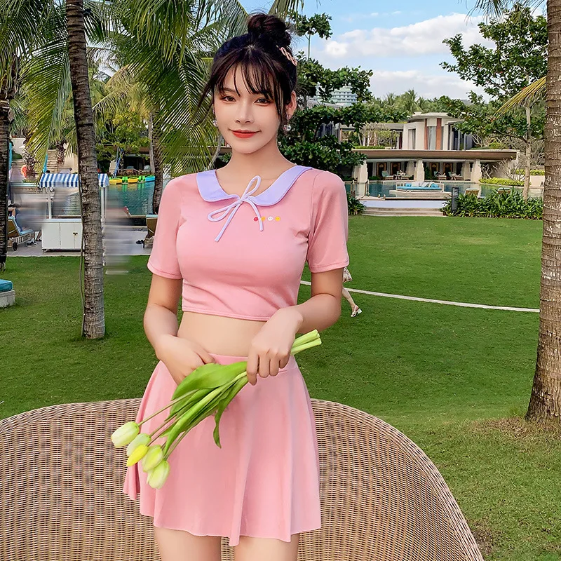 

Split Skirt Swimsuit with No Steel Support and Padded Boxers Female Beachwear