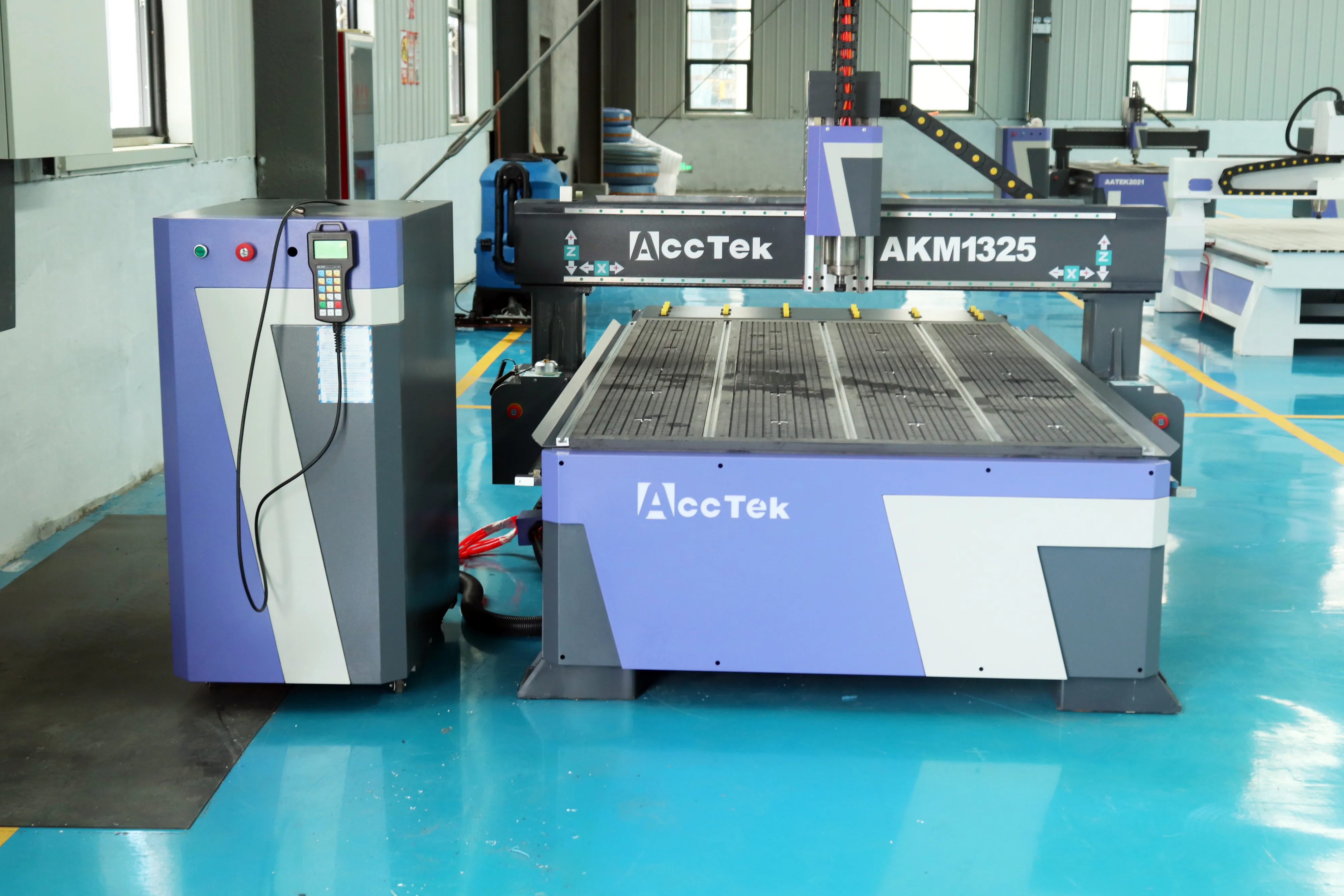 Factory Supply 3D Woodworking CNC Router/Wood Cutting Machine for Solidwood/MDF/Aluminum/PVC enlarge